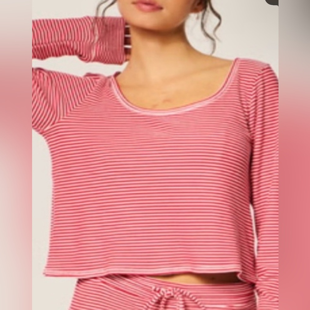NWT $25 Hollister Red Ribbed Lounge PJ long sleeve crop top
